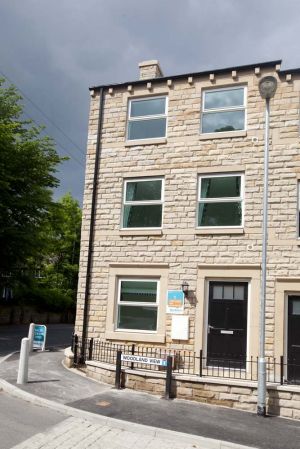 plot 1 woodlands holmfirth 1 sm.jpg